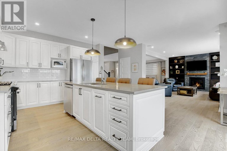 29093944/405-hepatica-way/avalon-west/ottawa/ontario/K4A1G3_14