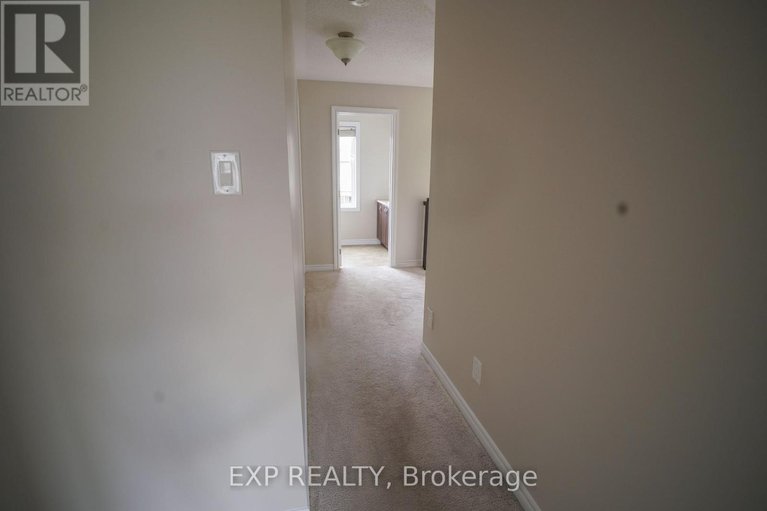 29494156/229-cayman-road/stittsville-north/ottawa/ontario/K2S0N8_8