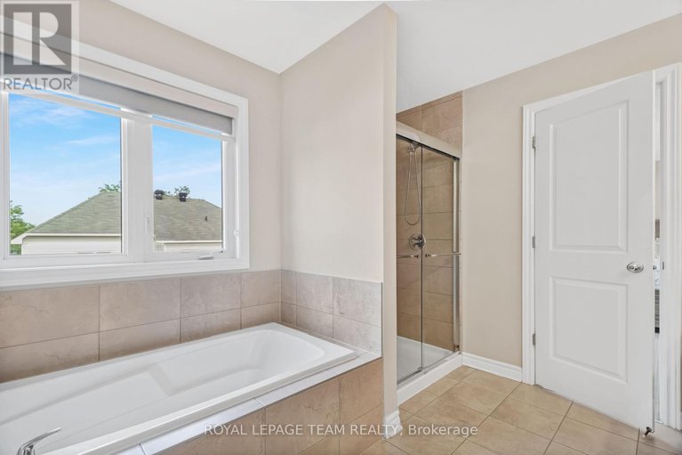 28779461/3519-woodroffe-avenue/strandherd/ottawa/ontario/K2G7A7_25