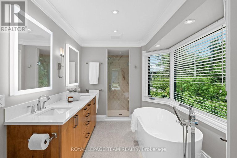 28653090/603-edison-avenue/mckellarhighland/ottawa/ontario/K2A1V6_27