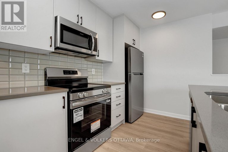 29432303/12-801-glenroy-gilbert-drive/strandherd/ottawa/ontario/K2J5R6_9