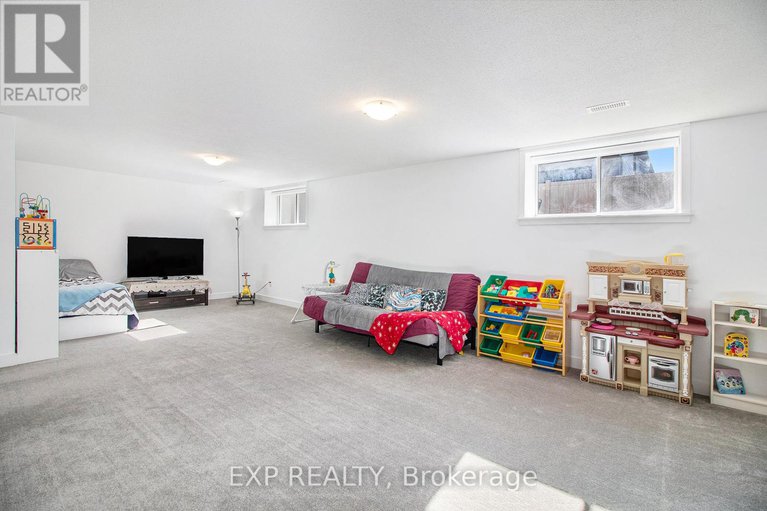 28518974/908-embankment-street/stittsville-south/ottawa/ontario/K2S2P4_32