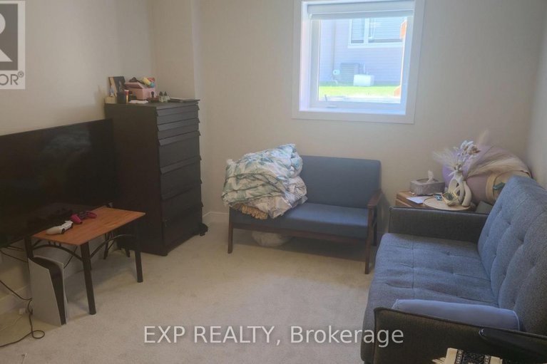 29635211/16-tenuto-lane/mer-bleuebradley-estatesanderson-park/ottawa/ontario/K1W0S4_17