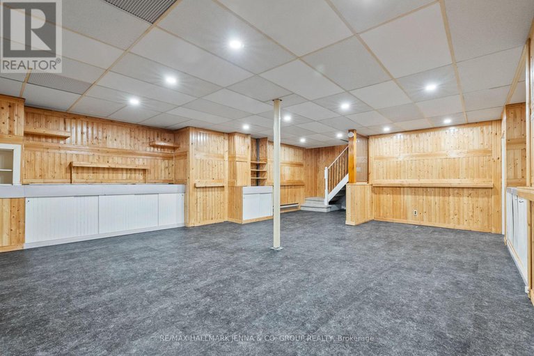 29070320/1246-cobden-road/queensway-terrace-southridgeview/ottawa/ontario/K2C2Z9_30