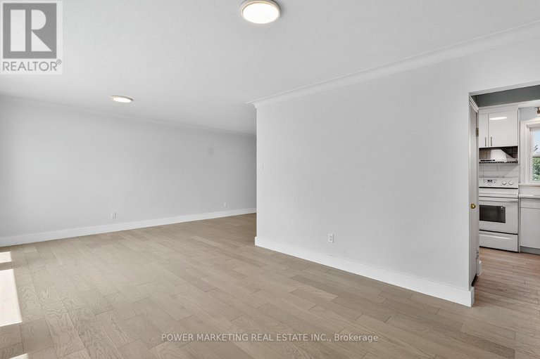 28666860/9-epworth-avenue/meadowlandsst-claire-gardens/ottawa/ontario/K2G2L4_5
