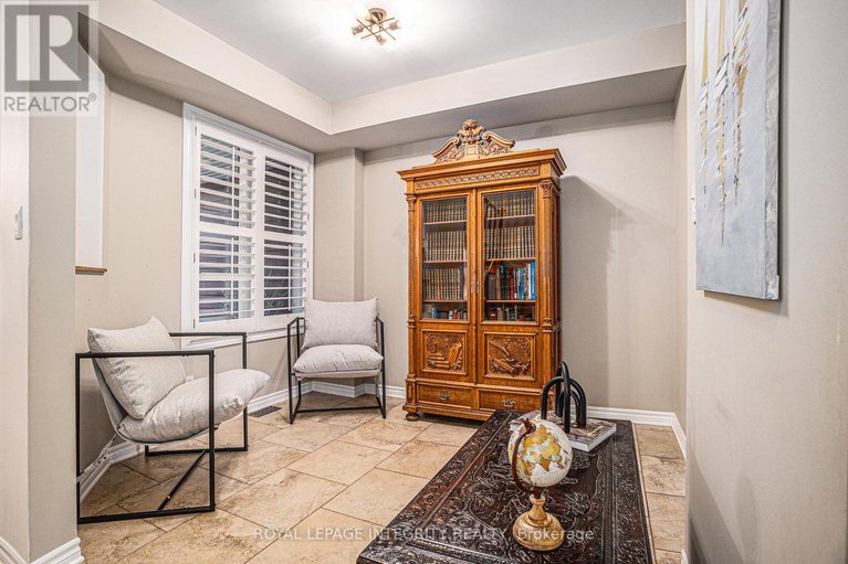28579290/85-evelyn-powers-private/stittsville-south/ottawa/ontario/K2S0E1_6
