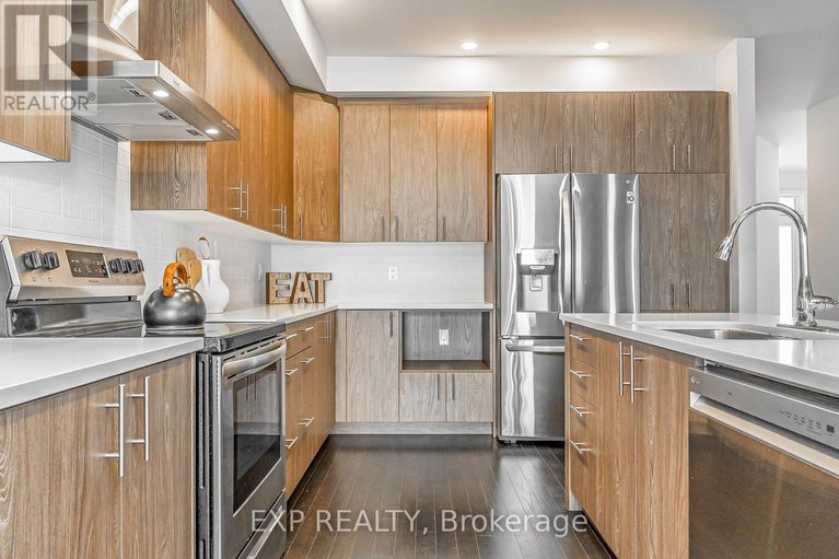 29063220/92-big-dipper-street/riverside-southgloucester-glen/ottawa/ontario/K4M0L9_9