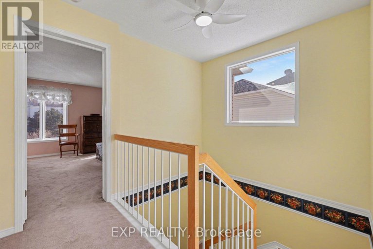 29405878/176-windhurst-drive/barrhaven-east/ottawa/ontario/K2G6J4_18