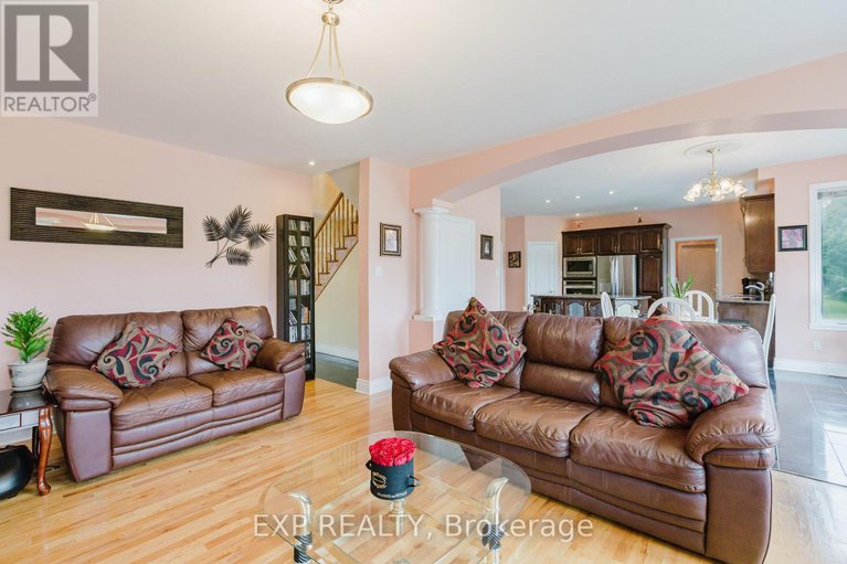 29381598/5472-wicklow-drive/manotick-village-manotick-estates/ottawa/ontario/K4M1C4_16