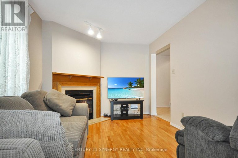 29647828/9-raj-terrace/hunt-club-park/ottawa/ontario/K1G4T4_13