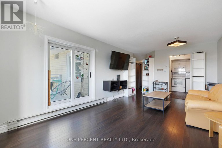 29376379/303-270-lorry-greenberg-drive/hunt-club-parkgreenboro/ottawa/ontario/K1T3K2_11