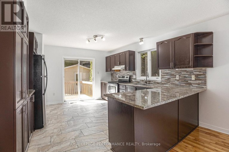 29035708/129-beaumont-avenue/town-of-rockland/clarence-rockland/ontario/K4K1R7_17