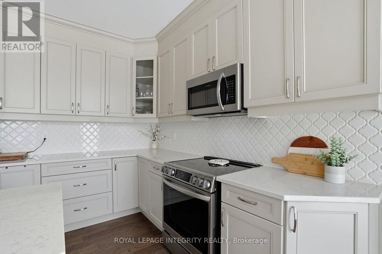 29442370/1012-cottontail-walk/avalon-west/ottawa/ontario/K4A5H7_23