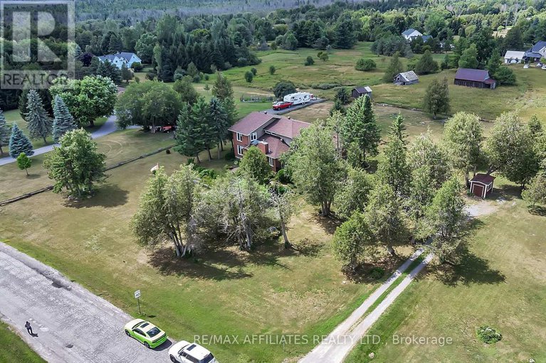 28655117/101-carterfarm-crescent/huntley-ward-south-west/ottawa/ontario/K0A1L0_33