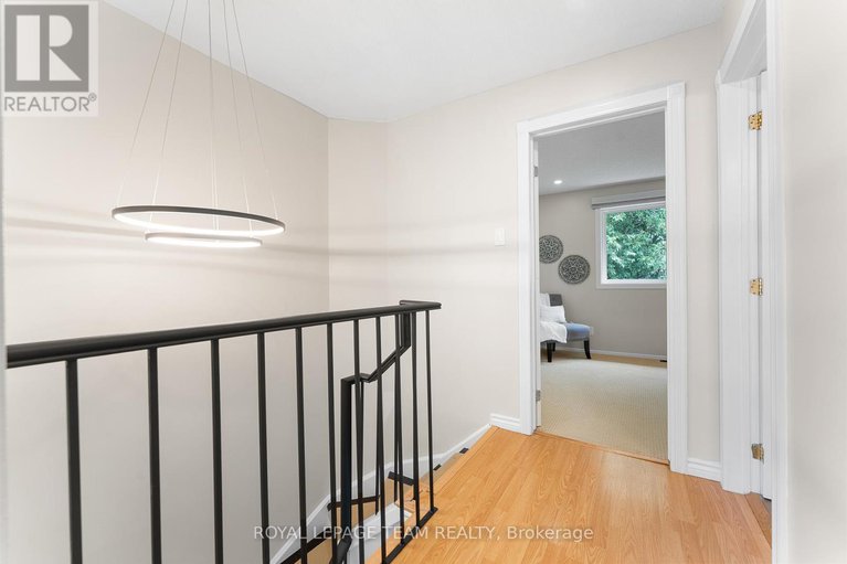 28591921/20-80-mcdermot-court/katimavik/ottawa/ontario/K2L3V1_18