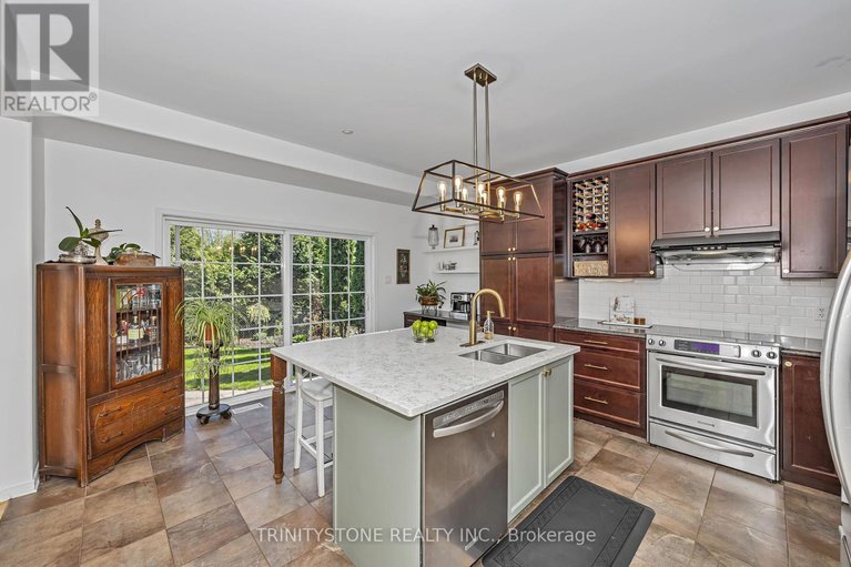 28485625/518-dalewood-crescent/stittsville-south/ottawa/ontario/K2S0L3_9