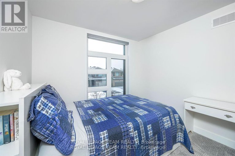 28271159/341-big-dipper-street/riverside-southgloucester-glen/ottawa/ontario/K4M0J3_24