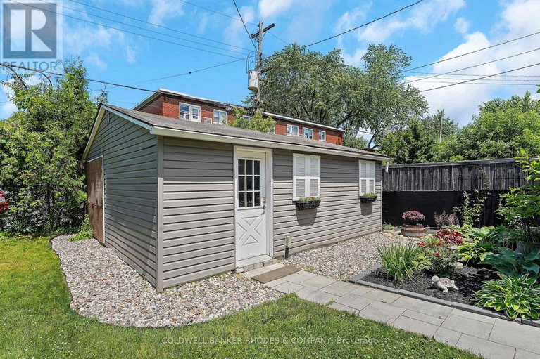 28930348/353-spartan-avenue/overbrookcastle-heights/ottawa/ontario/K1K1J6_36