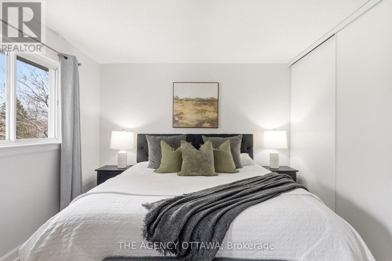 29677270/1625-bottriell-way/fallingbrookpineridge/ottawa/ontario/K4A1W5_26