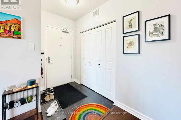 28953436/801-90-landry-street/vanier/ottawa/ontario/K1L0A9_8