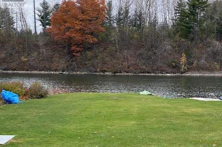 29093421/3633-revelstoke-drive/mooneys-bayrevelstoke/ottawa/ontario/K1V7C2_23