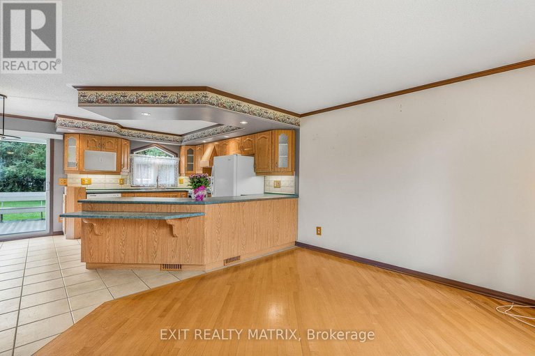 28991859/29-louise-crescent/embrun/russell/ontario/K0A1W0_7