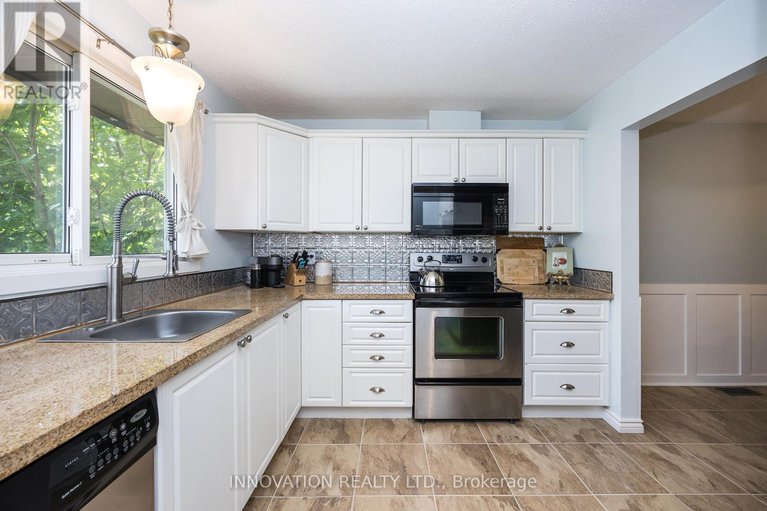 28478550/44-35-bering-court/katimavik/ottawa/ontario/K2L2B8_10