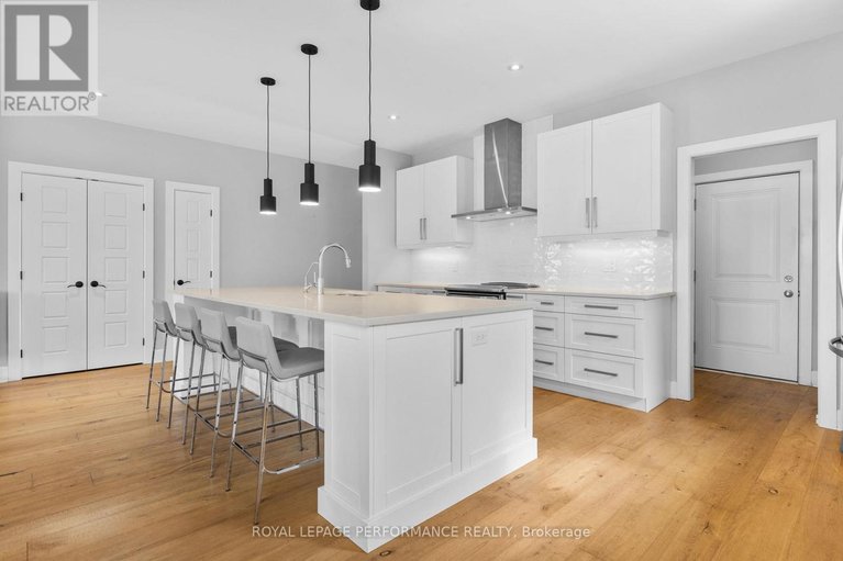 29486299/597-robert-hill-street/almonte/mississippi-mills/ontario/K0A1A0_13