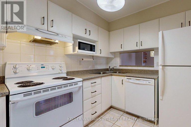 28039095/245-cumberland-street/lower-townbyward-market/ottawa/ontario/K1N8W6_17