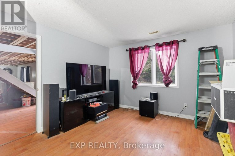 29119547/2859-wolf-grove-road/lanark-highlands-lanark-twp/lanark-highlands/ontario/K0A1A0_32