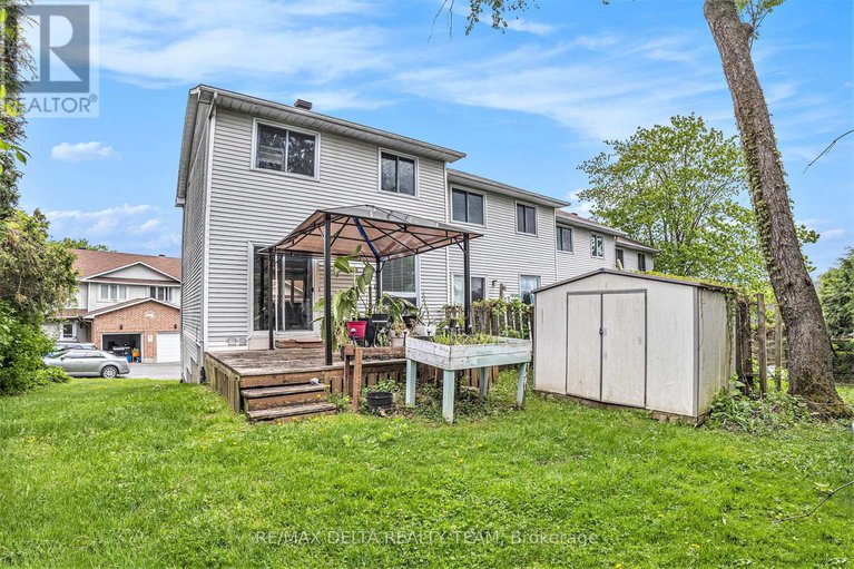 28341936/2062-riviera-street/town-of-rockland/clarence-rockland/ontario/K4K1J4_14