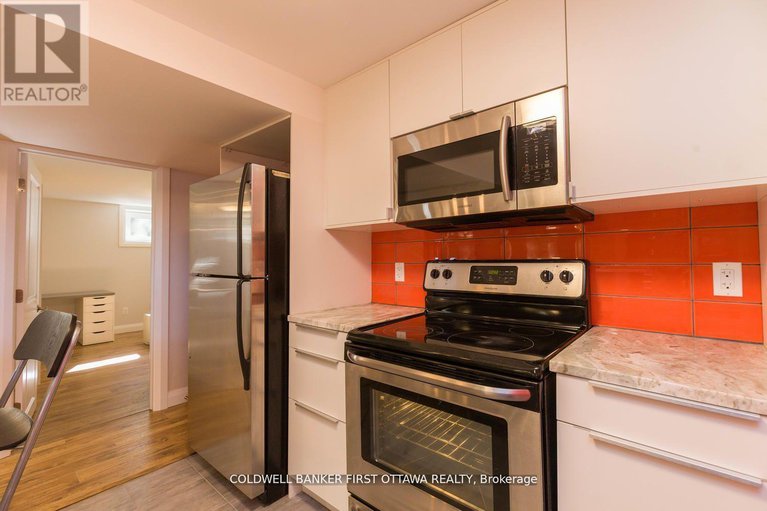 28574772/34-westwood-drive/meadowlandscrestview/ottawa/ontario/K2G2X1_11