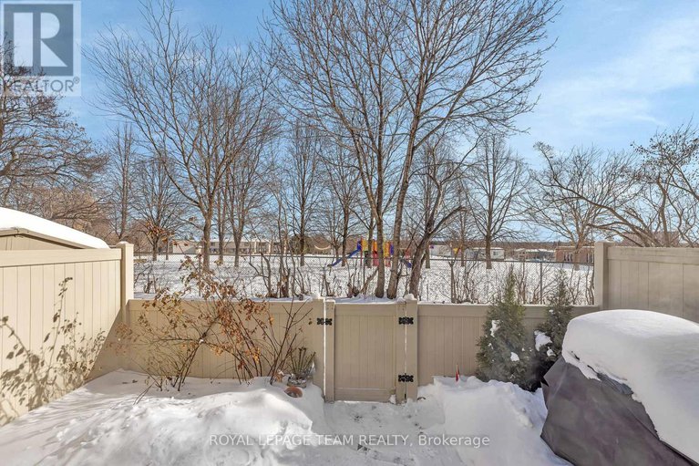 28251977/b-909-elmsmere-road/beacon-hill-south/ottawa/ontario/K1J8G4_27