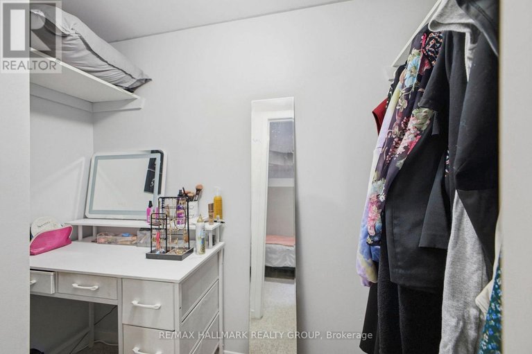 29606721/5-795-montreal-road/cfb-rockcliffe-and-area/ottawa/ontario/K1K0S9_23