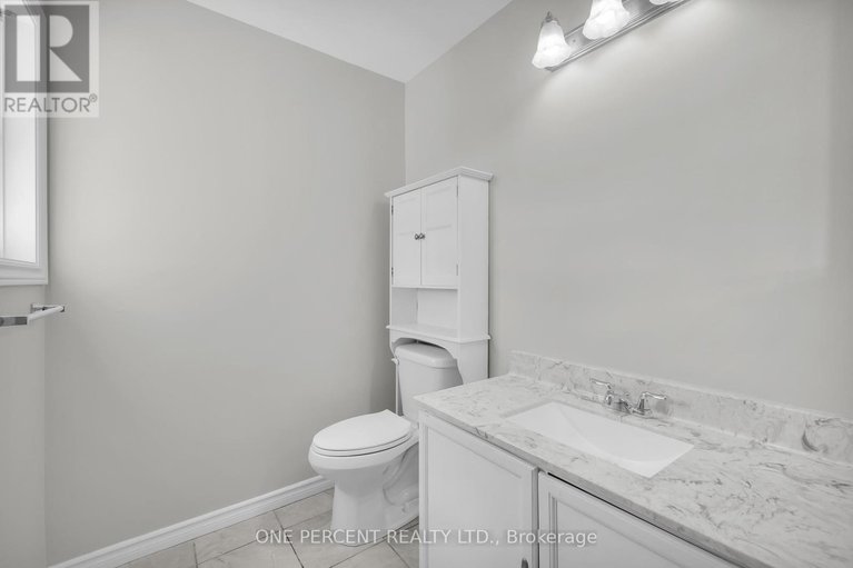 28639527/28-chickasaw-crescent/bridlewood/ottawa/ontario/K2M1M4_30