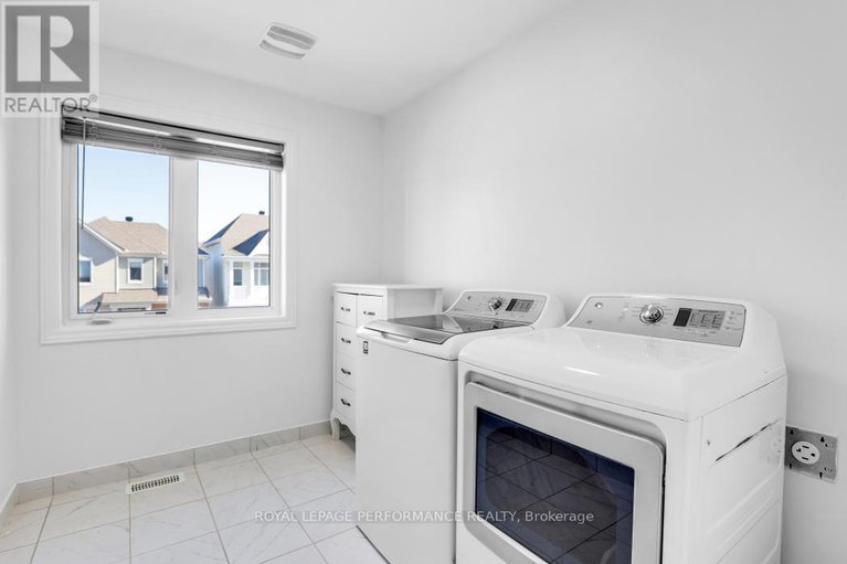 29303297/336-lamarche-avenue/orleans-village/ottawa/ontario/K1C1T1_29