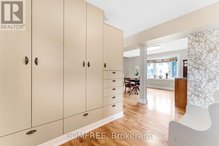 28211943/145-general-avenue/carlington/ottawa/ontario/K1Z7W9_17