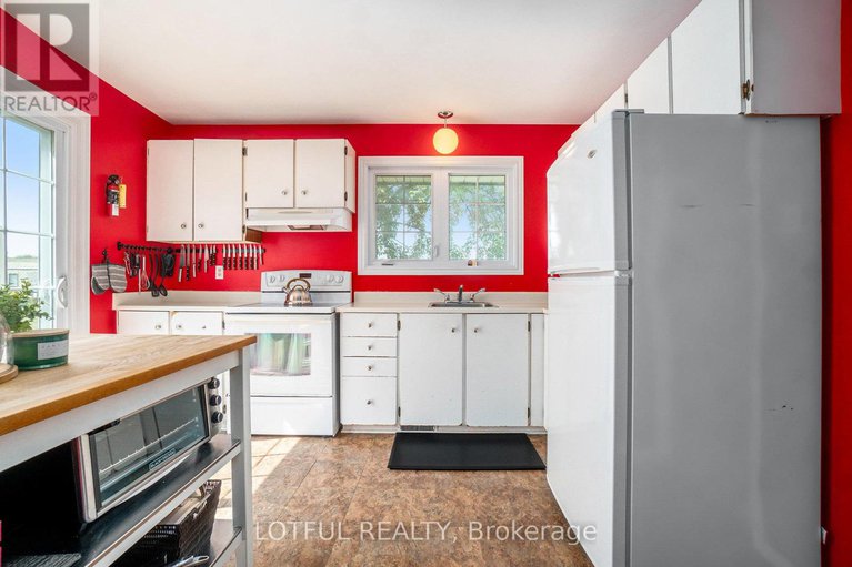 29061693/427-kintyre-private/carleton-square/ottawa/ontario/K2C3M9_13