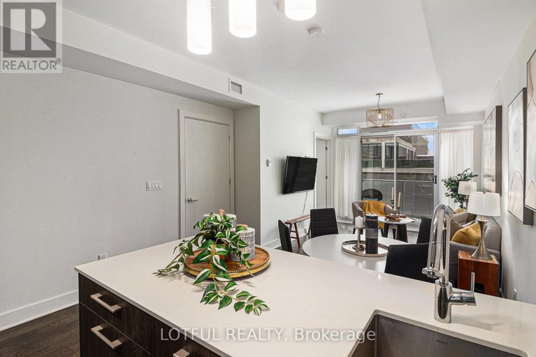 29245173/1604-255-bay-street/ottawa-centre/ottawa/ontario/K1R0C5_9