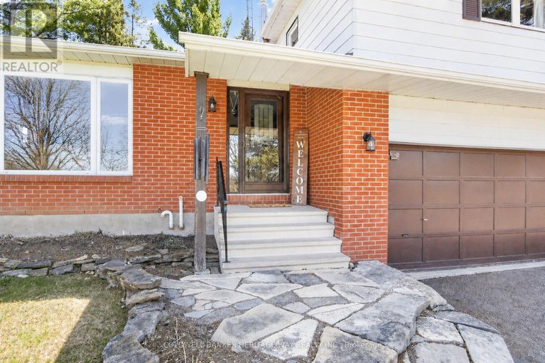 29670405/389-rae-road/mississippi-mills-ramsay-twp/mississippi-mills/ontario/K0A1A0_2