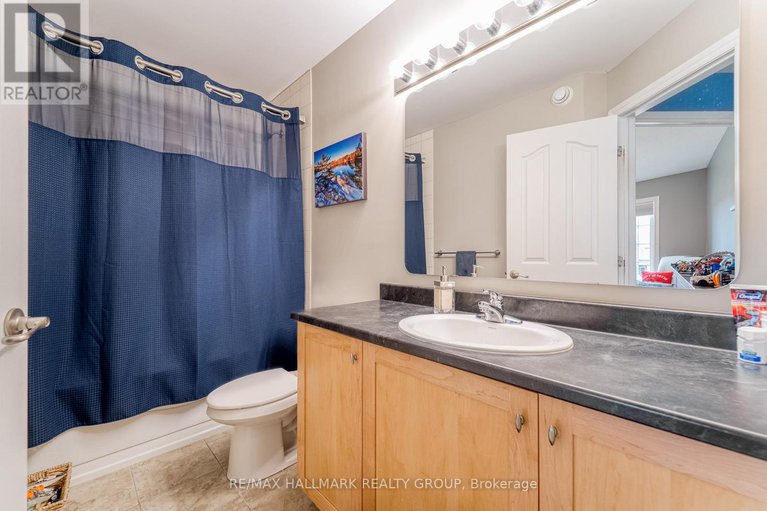 29113856/228-eye-bright-crescent/riverside-southgloucester-glen/ottawa/ontario/K1V2K6_25