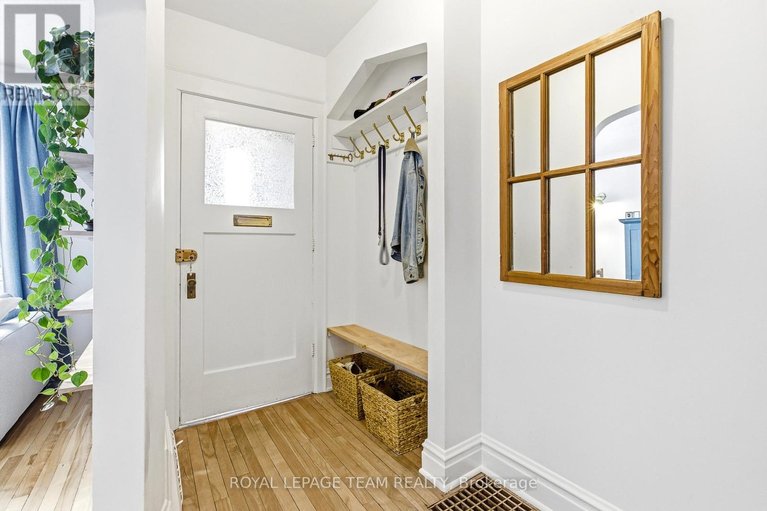 29576095/45-harmer-avenue-n/ottawa-west/ottawa/ontario/K1Y0T5_2