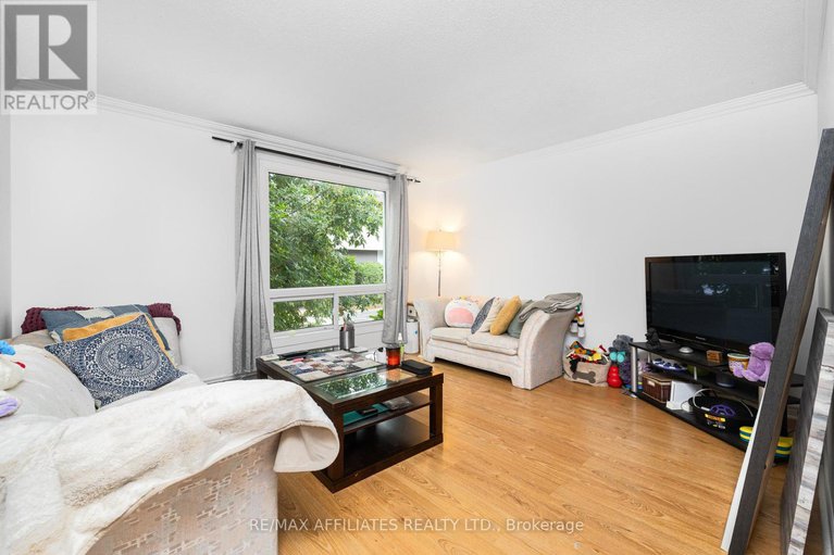 28784982/306-woodfield-drive/tanglewood/ottawa/ontario/K2G3W9_9