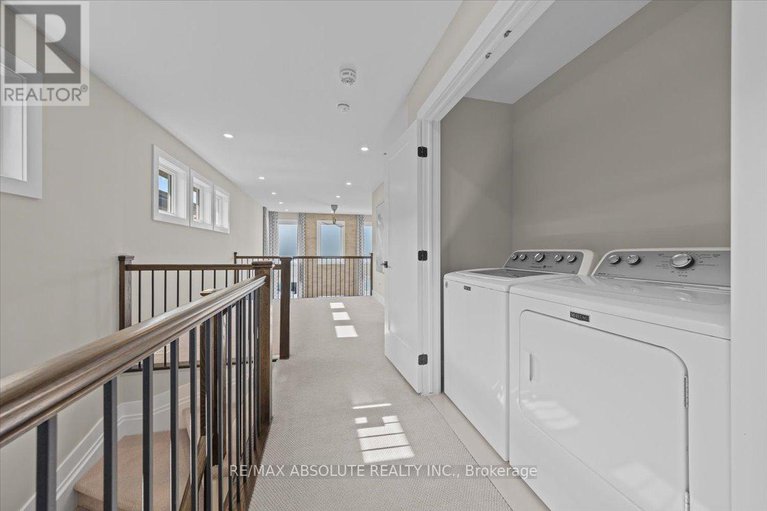 28848496/332-haliburton-heights/emerald-meadowstrailwest/ottawa/ontario/K2S1S3_41