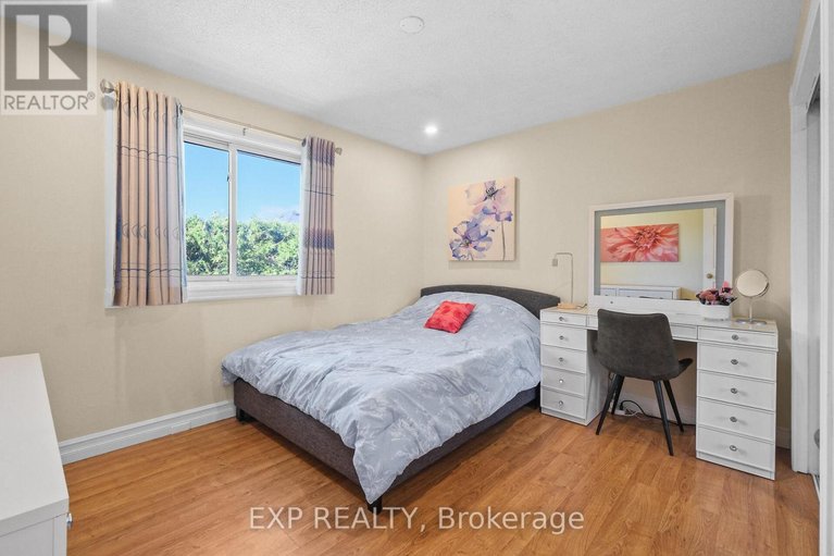 29639426/84-martin-street-n/almonte/mississippi-mills/ontario/K0A1A0_24