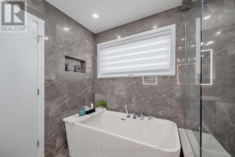 28553794/232-condado-crescent/emerald-meadowstrailwest/ottawa/ontario/K2V0P3_25