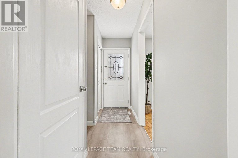 29247026/10-105-parkinson-street/kemptville/north-grenville/ontario/K0G1J0_5