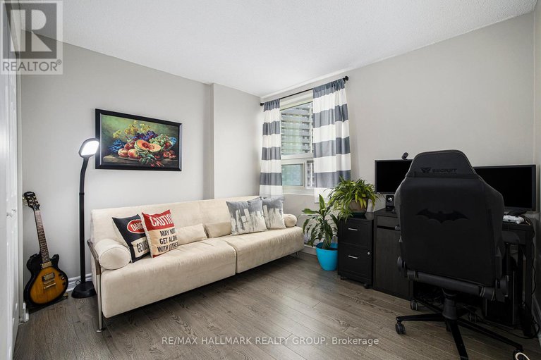 28901691/1005-1380-prince-of-wales-drive/carleton-square/ottawa/ontario/K2C3N5_14