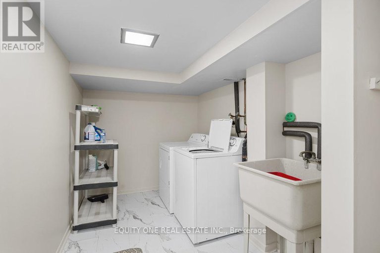 28549903/5-2-bertona-street/manordale/ottawa/ontario/K2G0W2_29
