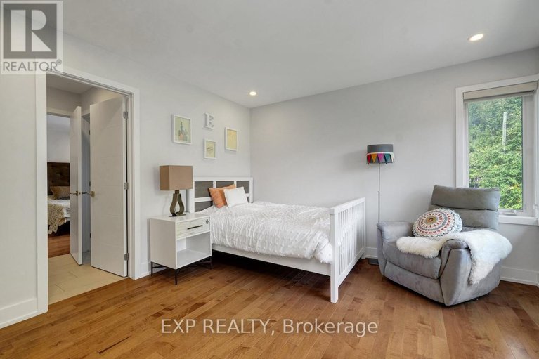 28888819/231-daniel-avenue/ottawa-westtunneys-pasture/ottawa/ontario/K1Y0C7_38
